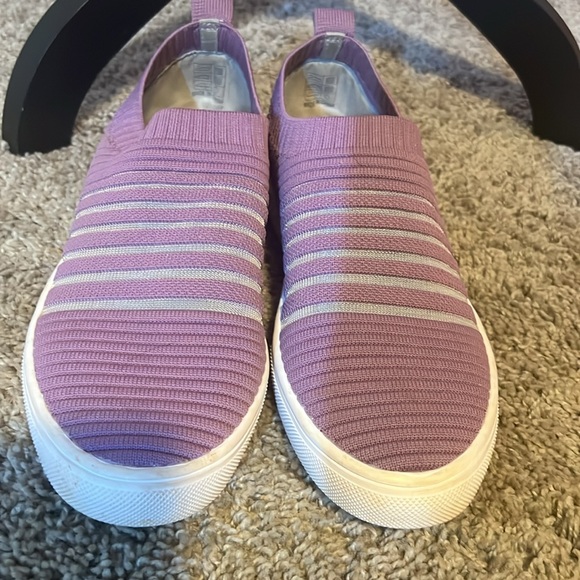 Purple Bernie Mev Slip on Shoes w/rhinestones Size 41 - Picture 4 of 5